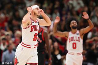 在这场比赛 在这场比赛